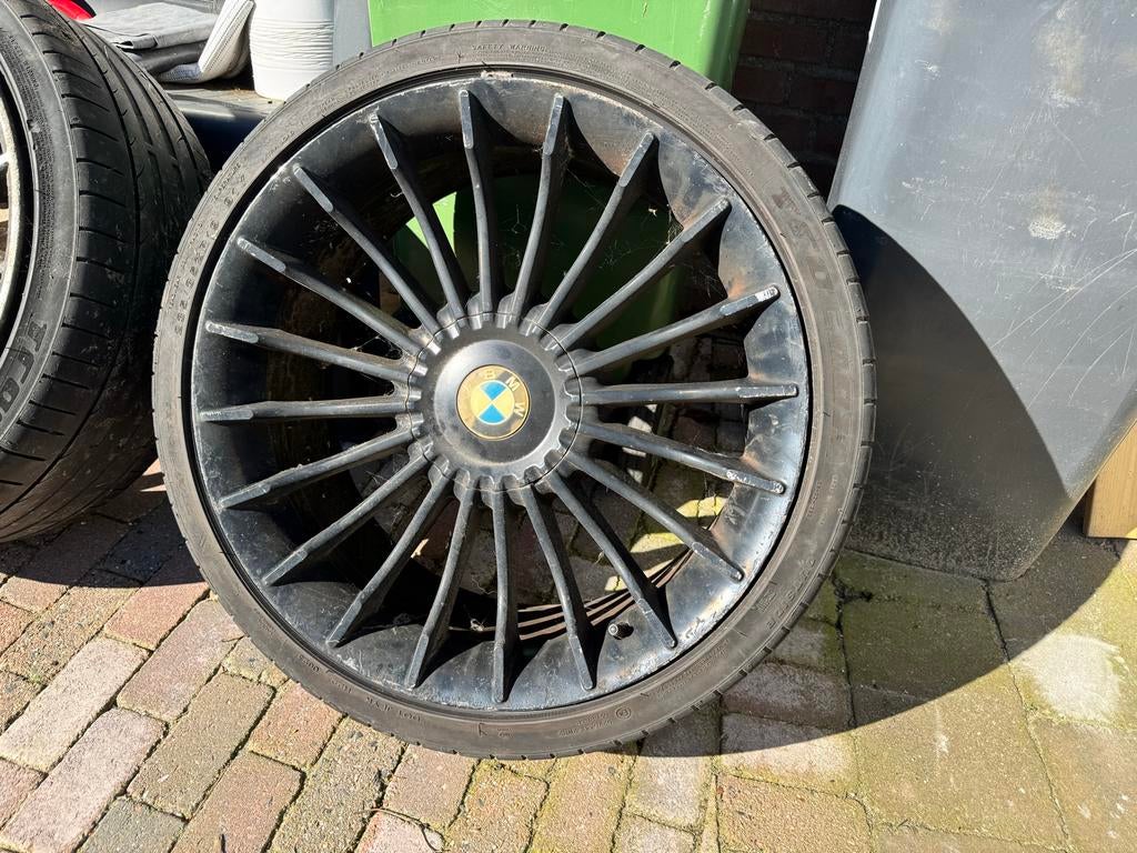 Alpina velg  5x120 - BMW en 2 losse banden, Auto-onderdelen, Banden en Velgen, Gebruikt, Velg(en), 235 mm, Personenwagen