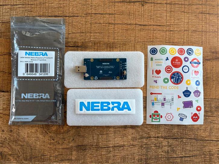 Nebra CM4 FlashStick - Raspberry Pi Compute Module 4 eMMC, Computers en Software, Overige Computers en Software, Zo goed als nieuw