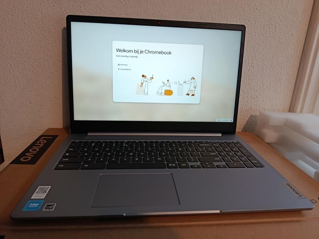 Lenovo Chromebook IdeaPad 3 15,6 inch-Nieuw staat!, Computers en Software, Chromebooks, Ophalen, 15 inch, 4 GB of minder