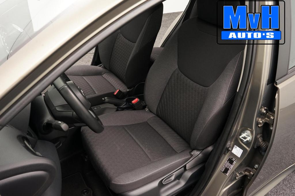 Toyota Yaris 1.5 VVT-i Active|CAMERA|ADAP.CRUISE|CARPLAY|NAP, Voorwielaandrijving, Euro 6, Met garantie (alle), Bedrijf