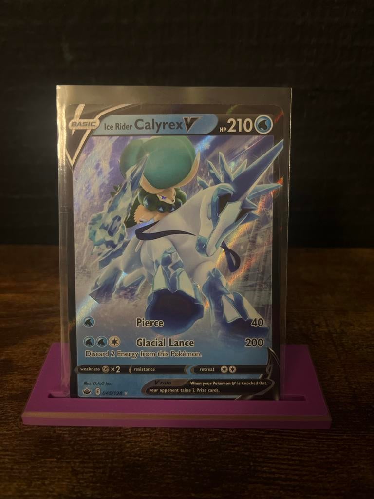 Ice Rider Calyrex V Pokémon Kaart 045/198, Ophalen of Verzenden, Zo goed als nieuw, Losse kaart, Foil