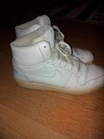 nike air sneackers mt 43, Sport en Fitness, Ophalen of Verzenden, Schoenen