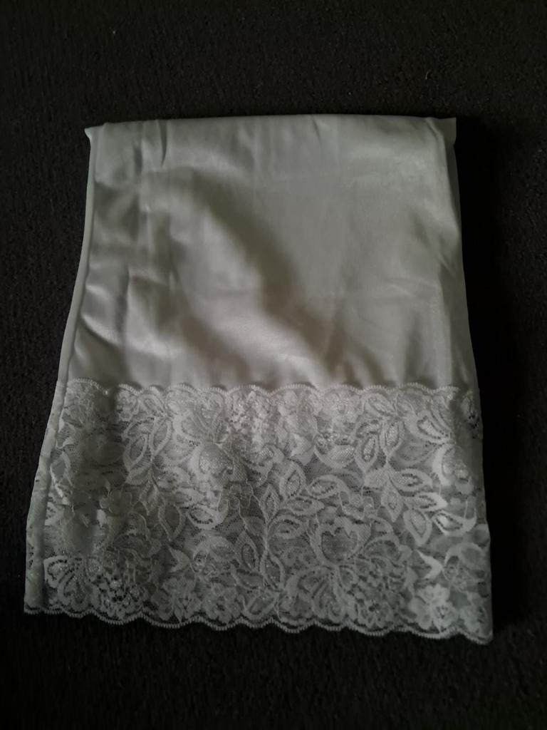 Witte onderrok met kant, Ophalen of Verzenden