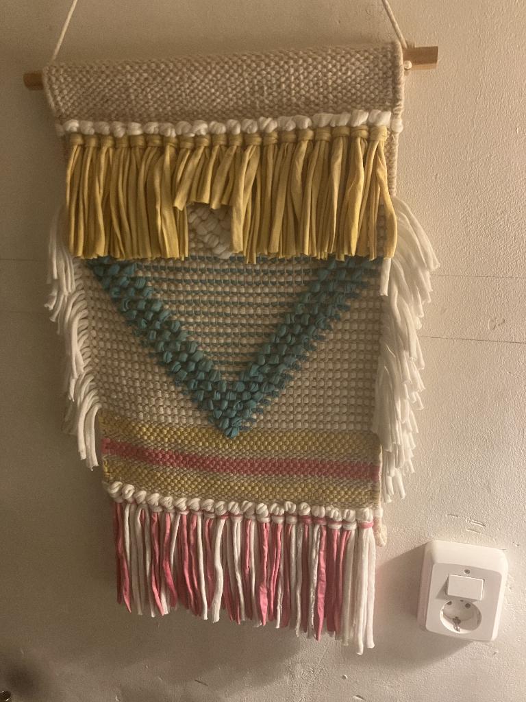 Macrame wandkleed - multikleur - lengte 75 centimeter, Huis en Inrichting, Woonaccessoires | Wanddecoraties, 30 cm, Meerkleurig