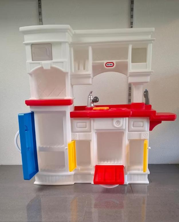 Little Tikes Speelkeuken met Accessoires, Kunststof, Little Tikes, Ophalen of Verzenden, Zo goed als nieuw