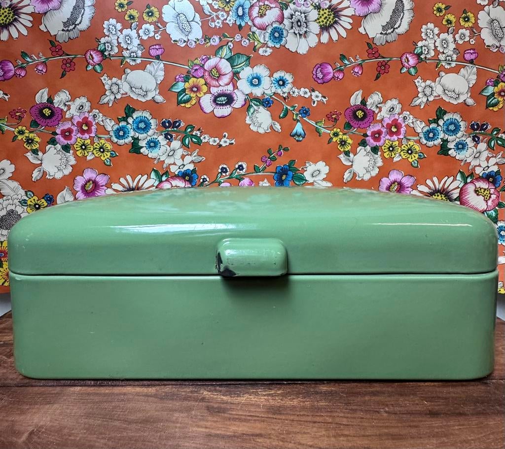 "Vintage Resedagroene Emaille Broodtrommel Jaren 50/60., Ophalen of Verzenden
