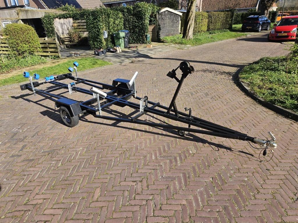 Boot Trailer voor 4.50m boot - Zwart, Zeer Nette Staat, Minder dan 1500 kg, Overige typen, Minder dan 6 meter, Ophalen of Verzenden