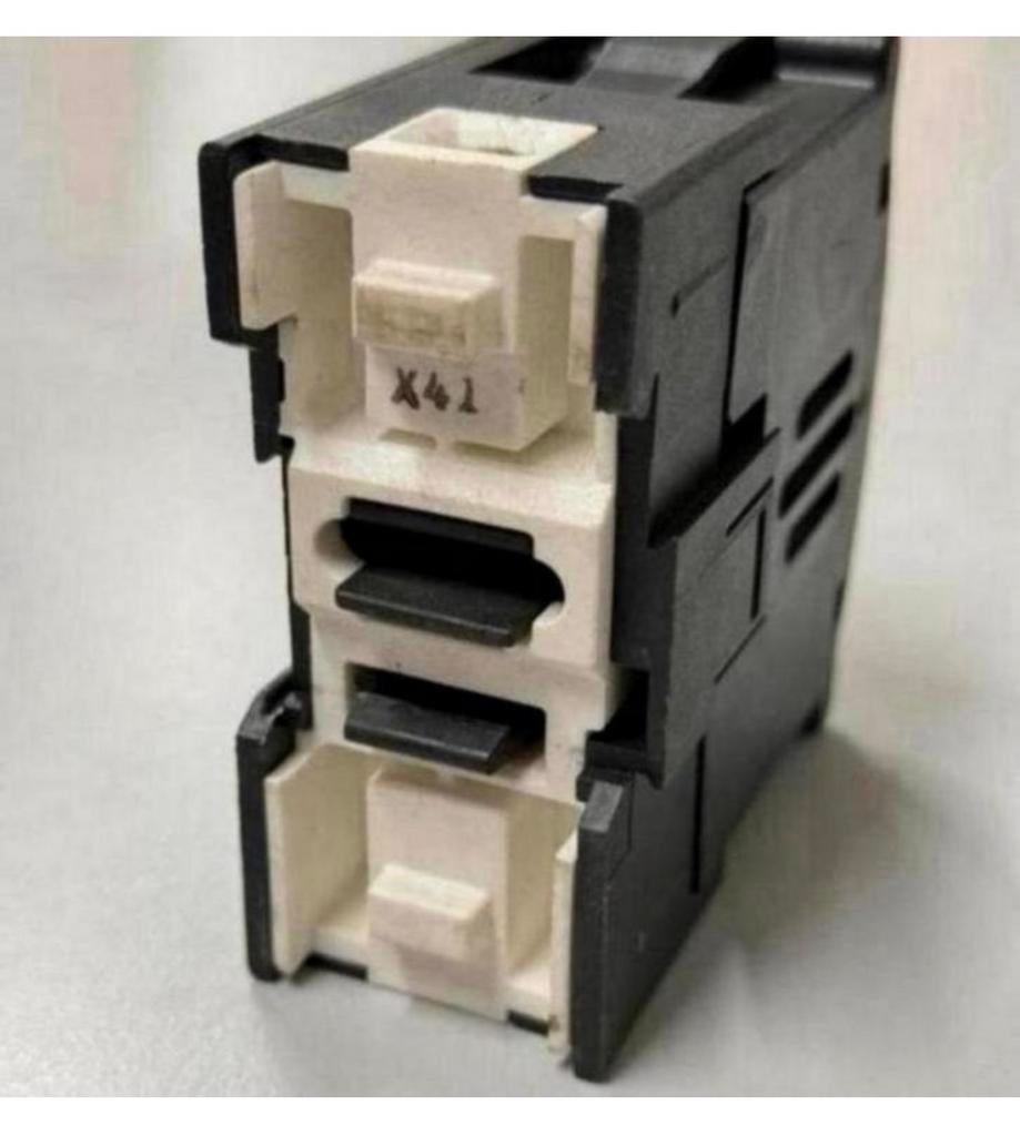 BUSS JT60060 35-60 amp Class J 600 volt Fuse Zekering Holder, Ophalen of Verzenden, Zo goed als nieuw, H, H