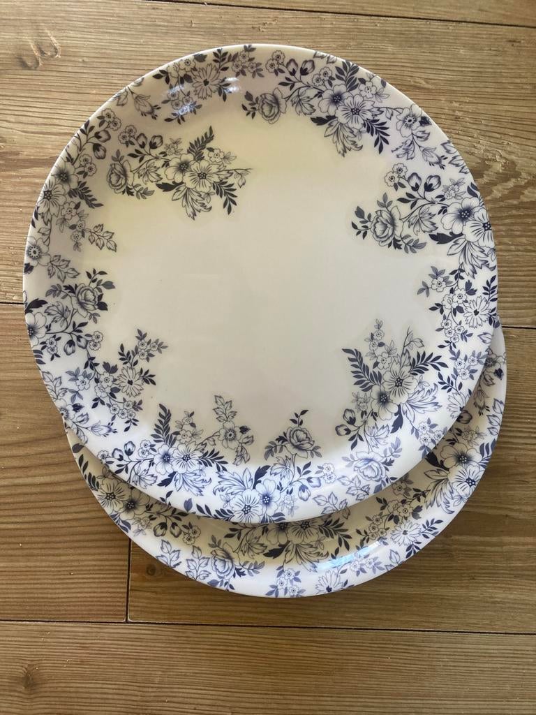 Twee plastic melamine bloem borden dinerborden campingborden, Overige materialen, Ophalen of Verzenden, Zo goed als nieuw, Bord(en)