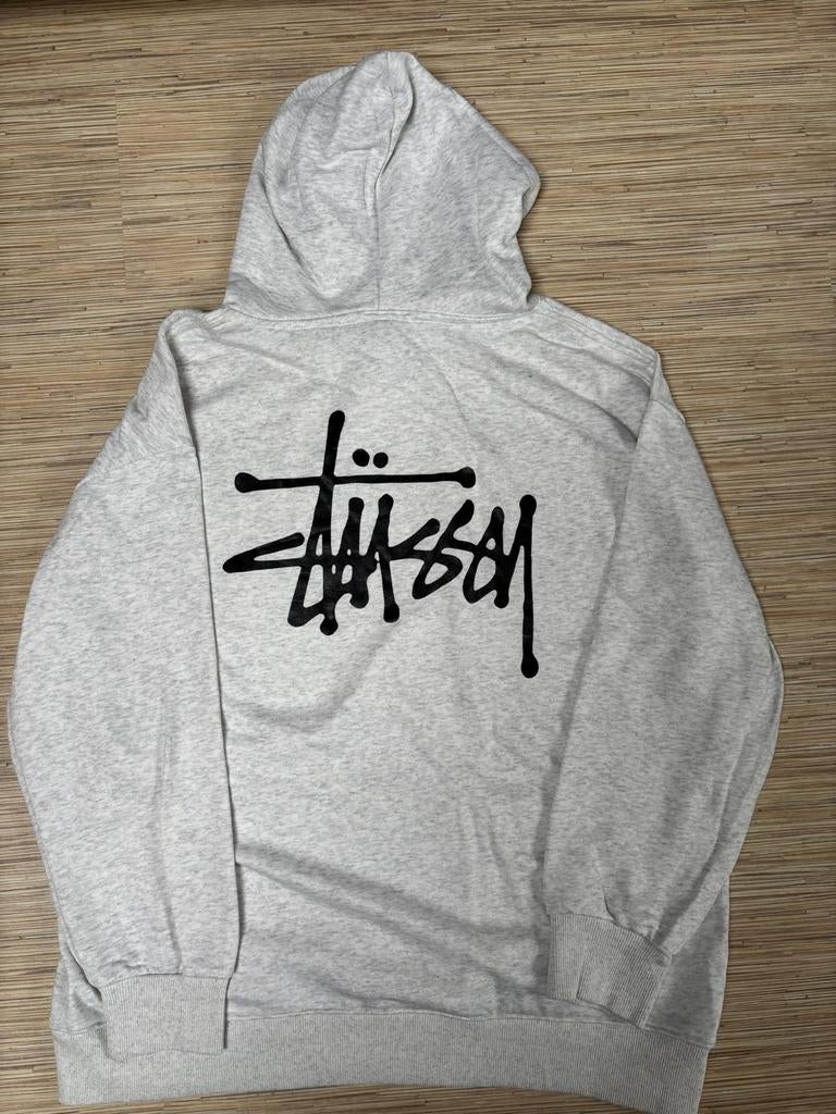 Stüssy trui grijs, Maat 52/54 (L), Onbekend, Verzenden, Grijs