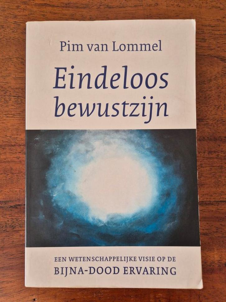 Pim van Lommel - Eindeloos bewustzijn, Boeken, Gezondheid, Dieet en Voeding, Gelezen, Ophalen of Verzenden