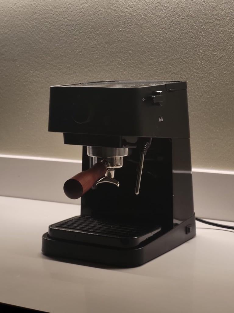 De'longhi Stilosa + portafilter, Gebruikt, Espresso apparaat, Gemalen koffie, 2 tot 4 kopjes