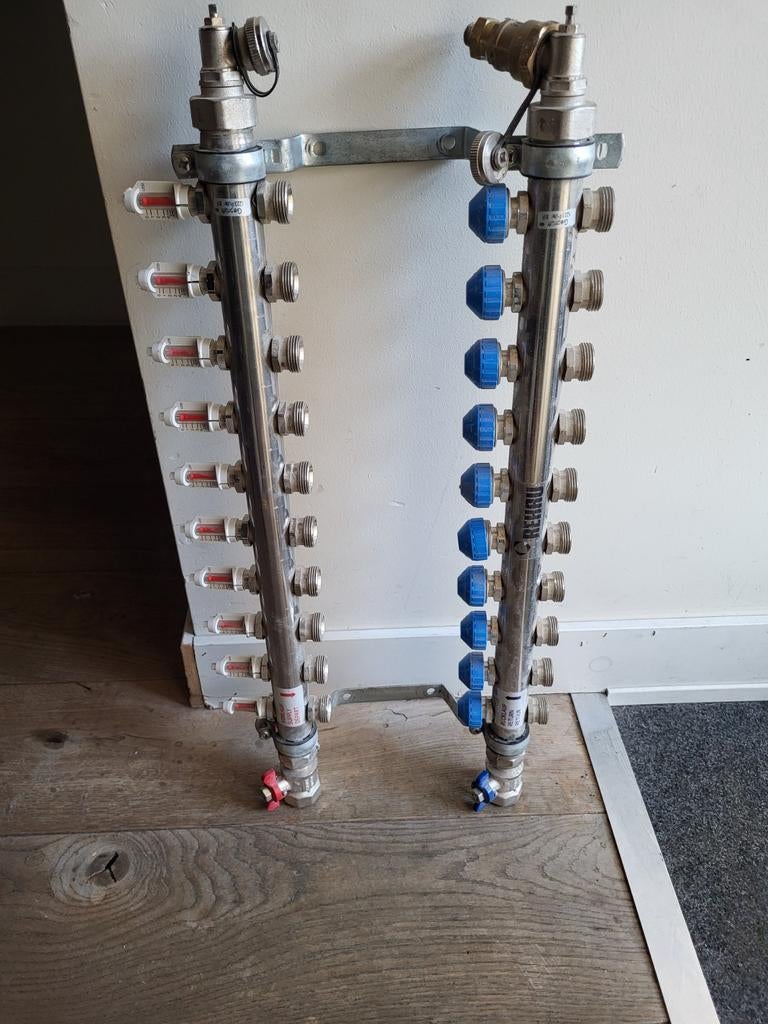 Rehau vloerverwarming verdeler 10 groepen, Ophalen, Minder dan 30 cm, Overige typen, Nieuw