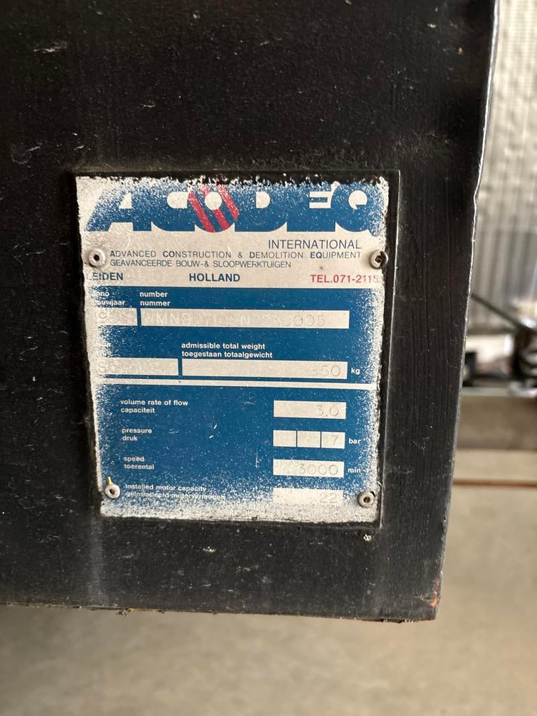 Adec International compressor op aanhanger, Ophalen, Gebruikt, 6 tot 10 bar, Mobiel