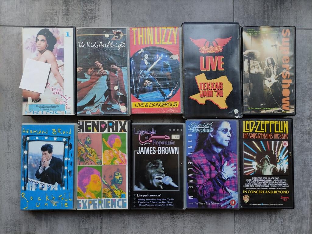 Lot van 10 muziek vhs videobanden, Cd's en Dvd's, VHS | Documentaire, Tv en Muziek, Ophalen of Verzenden