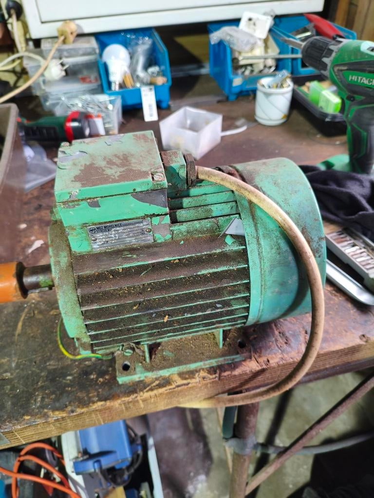 MEZ Mohelnice Elektromotor 1.5 kW - 1410 rpm, Ophalen of Verzenden, Gebruikt, Elektromotor, 1400 tot 1800 rpm