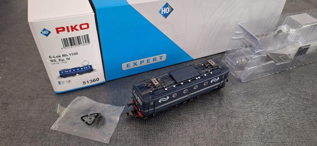 Piko ns 1100 blauw, Ophalen, Piko, Gelijkstroom, Locomotief