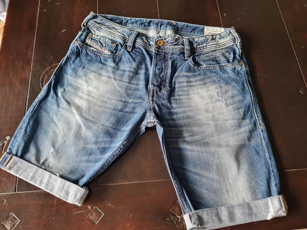 ZGAN CLASSIC DIESEL ZATHAN SHORTPANTS SIZE 32, Kleding | Heren, Spijkerbroeken en Jeans, Diesel, Blauw, W32 (confectie 46) of kleiner