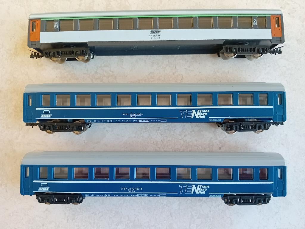 H0#481 Fobbie rijtuigen 4110 4113, TEN, SNCF, in doos., Hobby en Vrije tijd, Modeltreinen | H0, Ophalen of Verzenden, Gelijkstroom