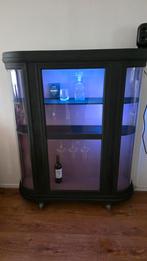 Antieke barkast vitrinekast gebogen glas LED op wielen, Huis en Inrichting, Kasten | Vitrinekasten, Ophalen, 100 tot 150 cm, .