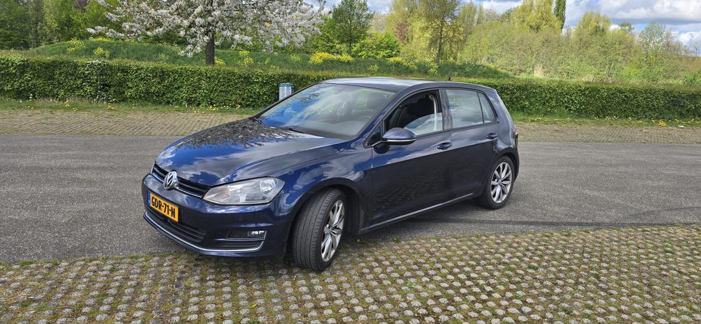 Volkswagen Golf 1.4 TSI 103KW DSG NAVI/APK/LED, Zwart, 4 cilinders, Blauw, Alcantara