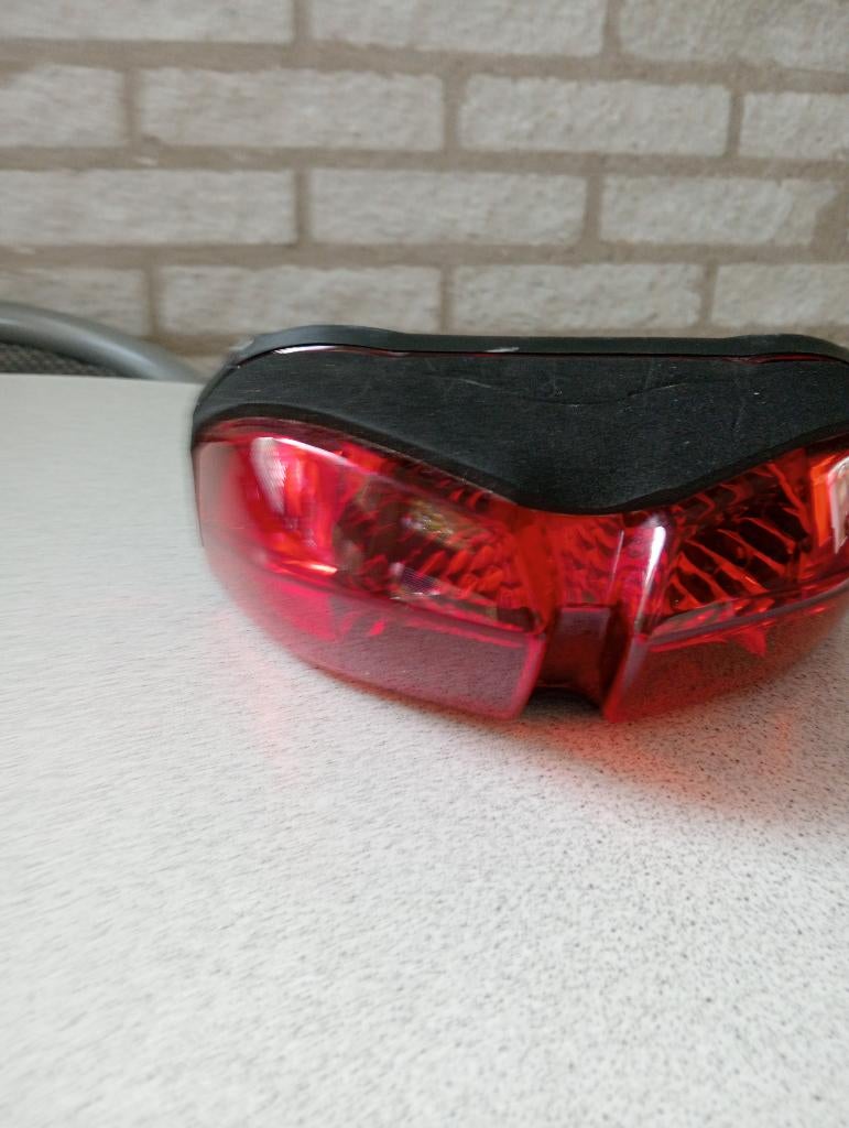 Achterlichtunit Yamaha FZ1 Fazer, Ophalen, Gebruikt