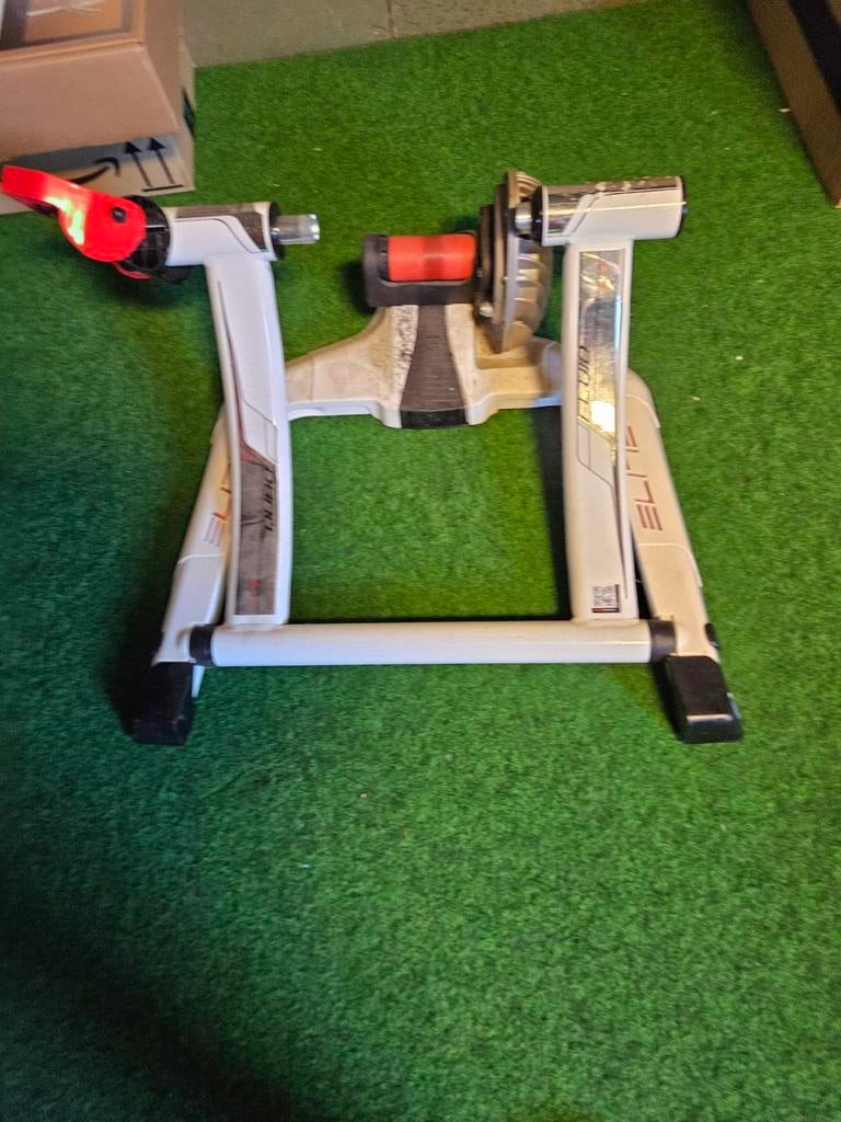 Elite fietstrainer fluid, Sport en Fitness, Wielrennen, Ophalen