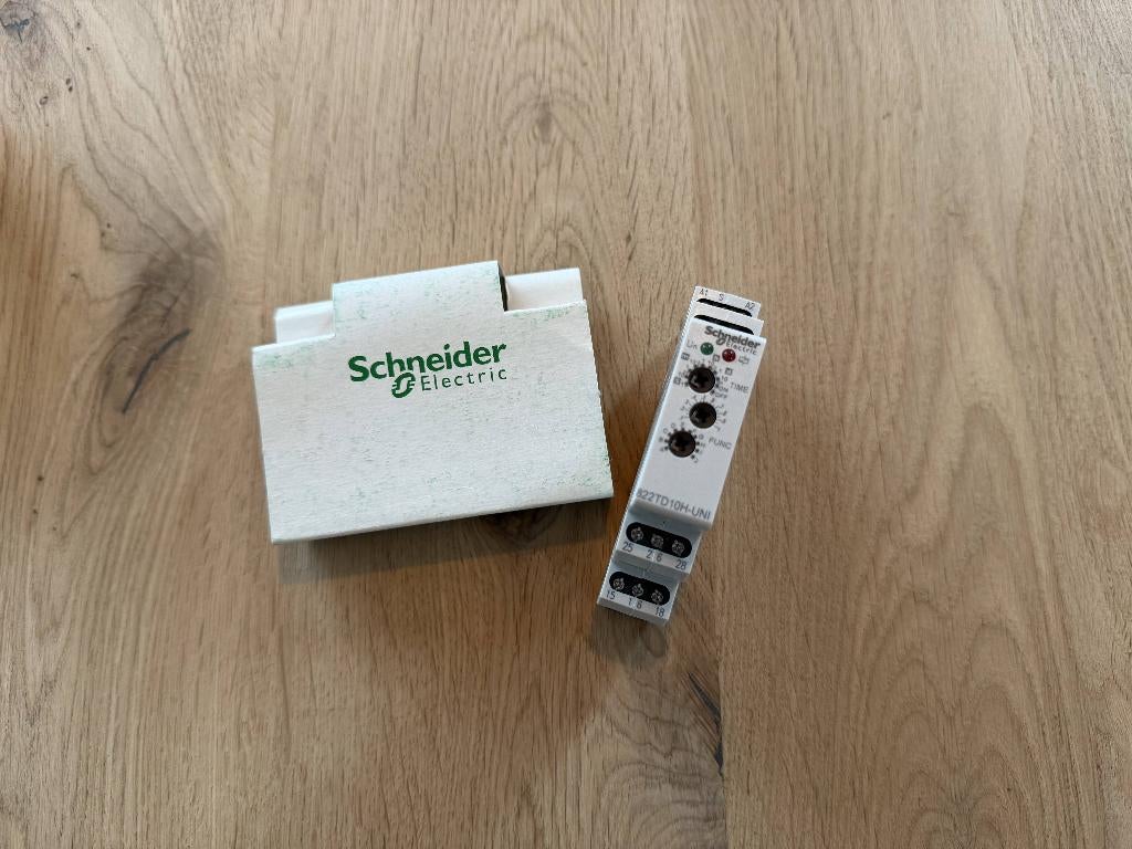Schneider Electric tijd relais, Ophalen of Verzenden, Nieuw, Overige typen
