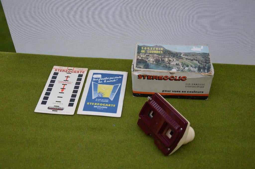 Oude Stereoscope in originele doos met 1 rechthoekige kaart, Ophalen of Verzenden