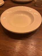 Wedgwood Edme diepe borden 2 stuks, Ophalen, Gebruikt, Keramiek, Bord(en)