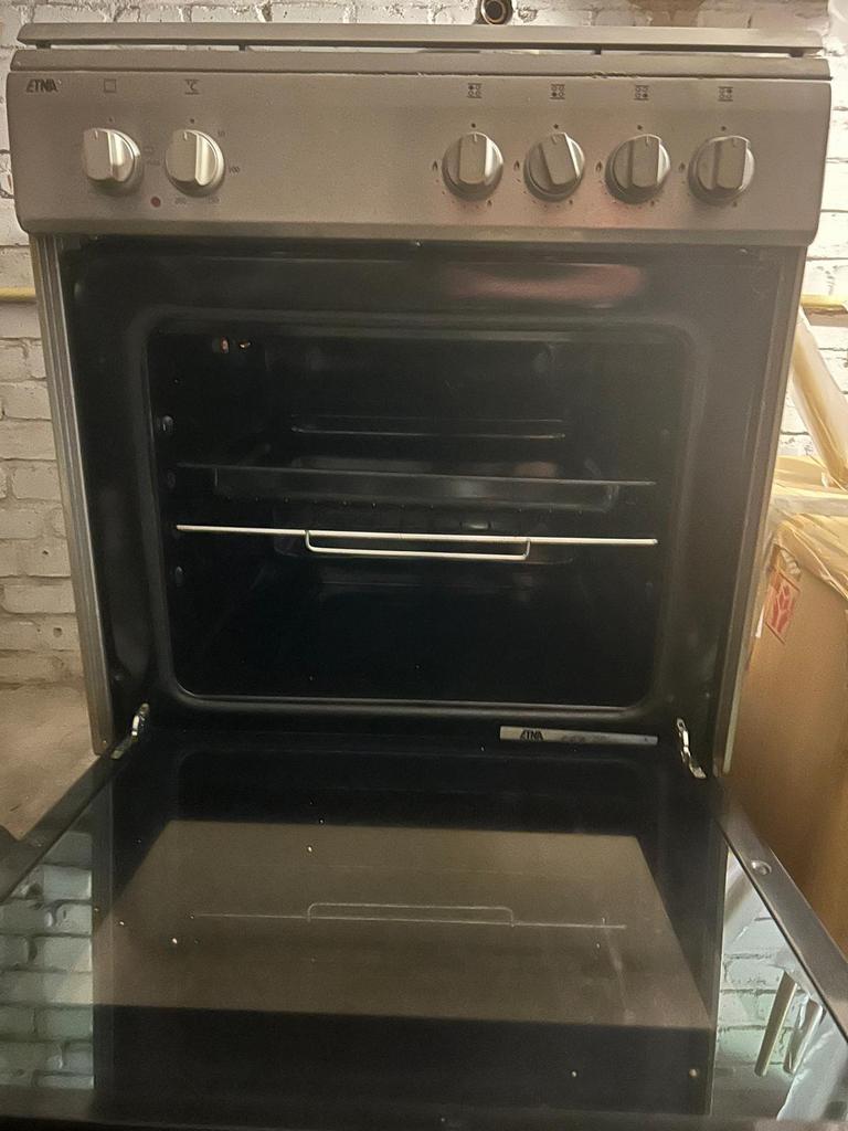 Etna gasfornuis met oven, Witgoed en Apparatuur, Fornuizen, Ophalen, Gebruikt, 4 kookzones, Gas