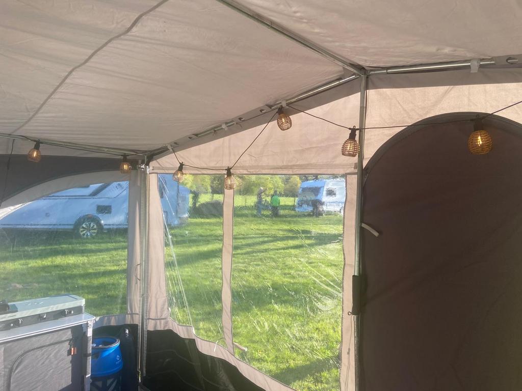 Voortent omloopmaat 7 met stalen frame, zo goed als nieuw, Ophalen of Verzenden, Zo goed als nieuw