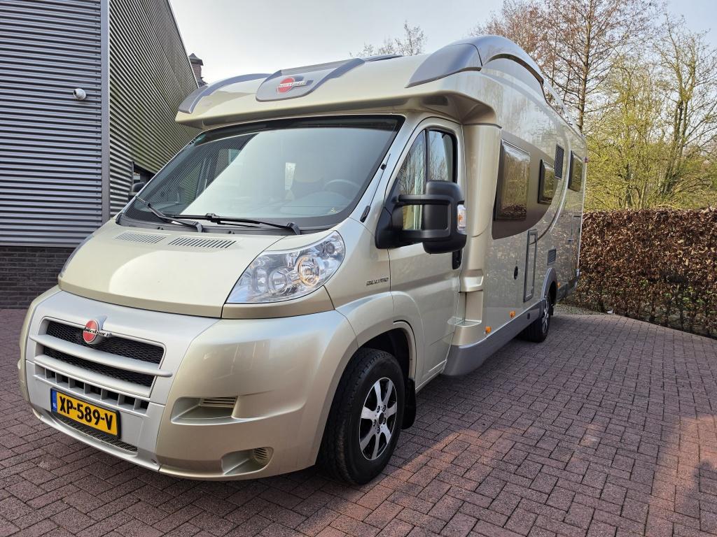 Bürstner BUT726 IXEO (bj 2010), Caravans en Kamperen, Gerard, Info@autoserviceaartse.nl, Airbags, Bedrijf