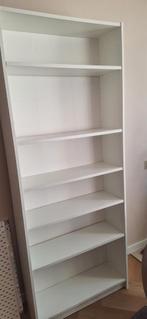 Witte boekenkast met planken, Met plank(en), Gebruikt, 100 tot 150 cm, 200 cm of meer