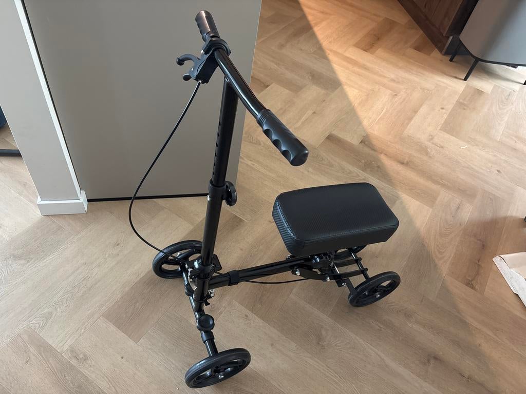 Knie step, Ophalen, Zo goed als nieuw