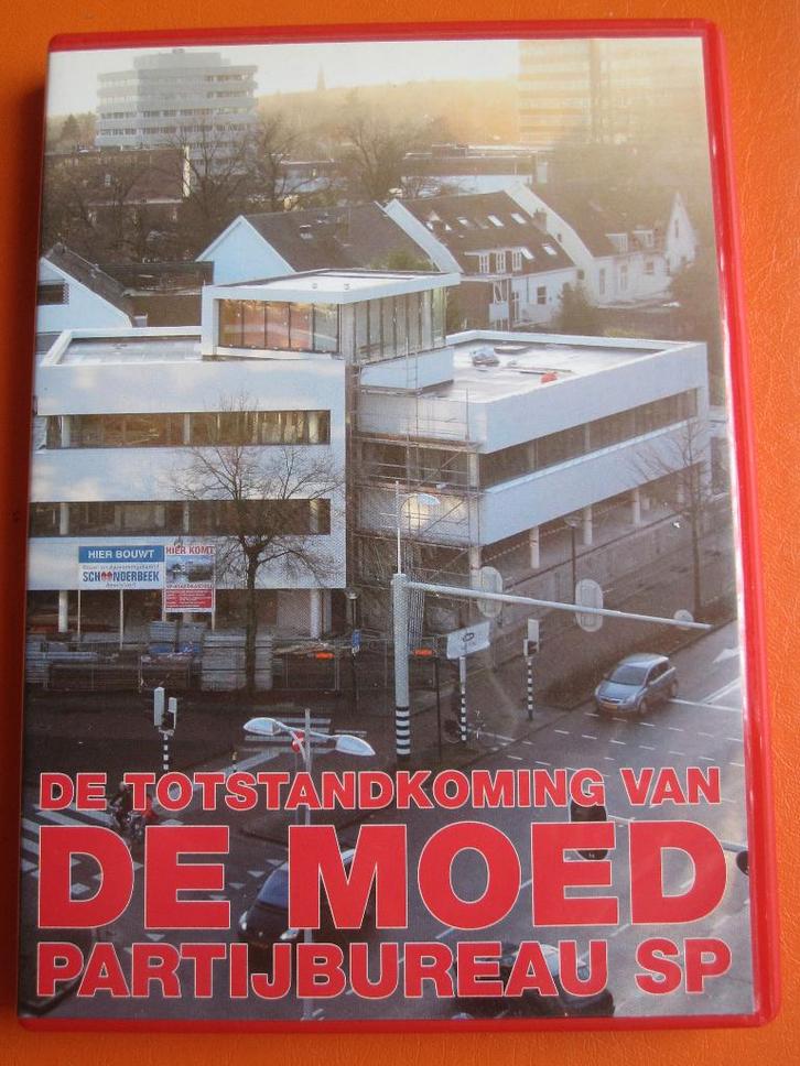 De totstandkoming van "de moed" Partijbureau SP, Cd's en Dvd's, Dvd's | Documentaire en Educatief, Zo goed als nieuw, Politiek of Geschiedenis