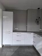 Hoekkeuken KVIK, compleet met inbouwapparatuur, Huis en Inrichting, Ophalen, Gebruikt, Overige materialen, Wit