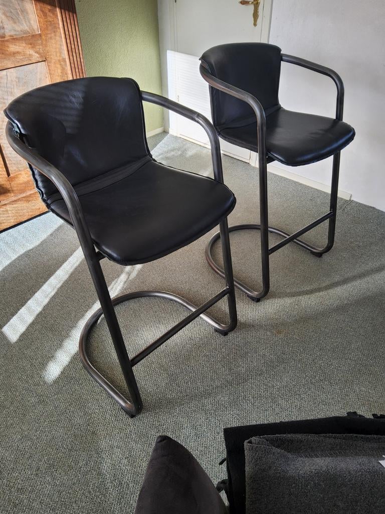 Twee eleonora barstoelen, barkrukken, echt leer, staal, Huis en Inrichting, Stoelen, Ophalen