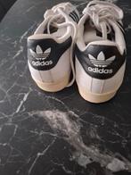 Mooie witte Adidas sneakers maat 41, Adidas, Wit, Ophalen of Verzenden, Sneakers of Gympen