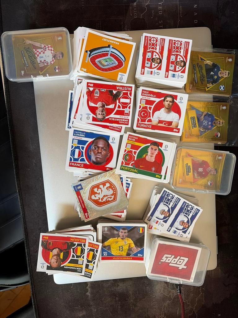 Topps Euro 2024 Stickers, Ophalen of Verzenden, Meerdere stickers