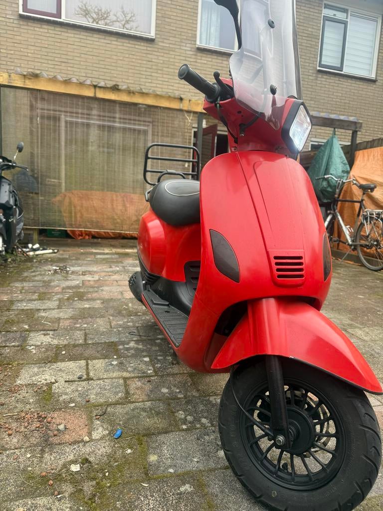 TURBHO RL-50 scooter, rood, 70km/u, keyless start, Ophalen, Gebruikt, Maximaal 45 km/u, Benzine
