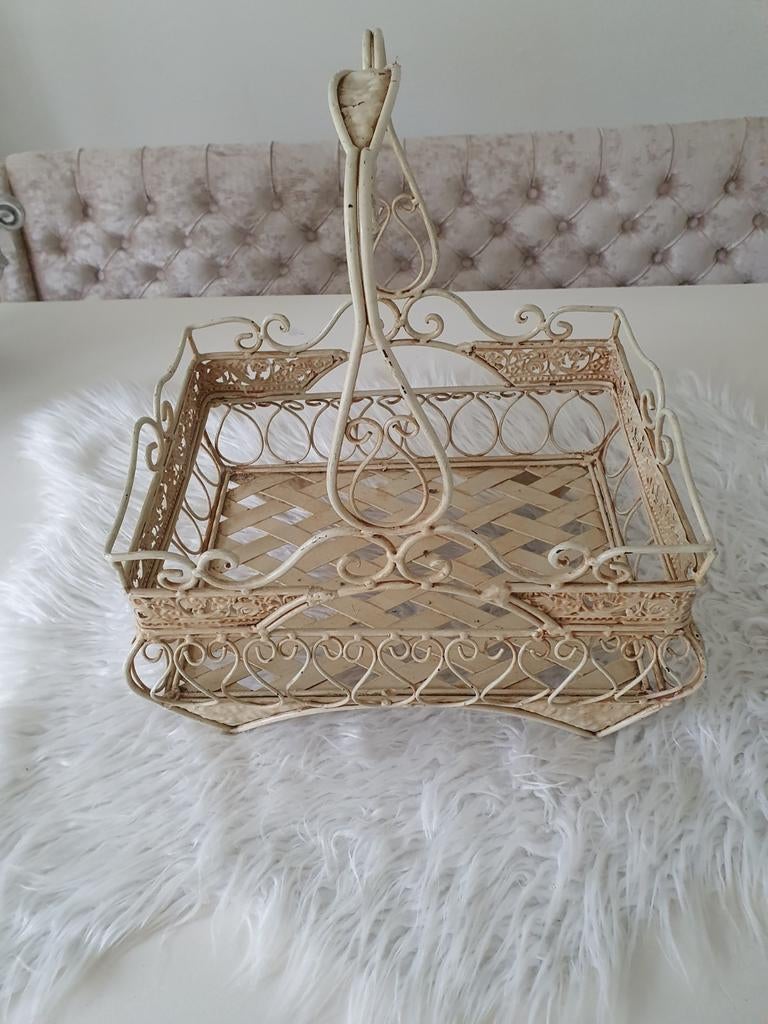 Mand, Ophalen of Verzenden, Zo goed als nieuw, Rond, Riet