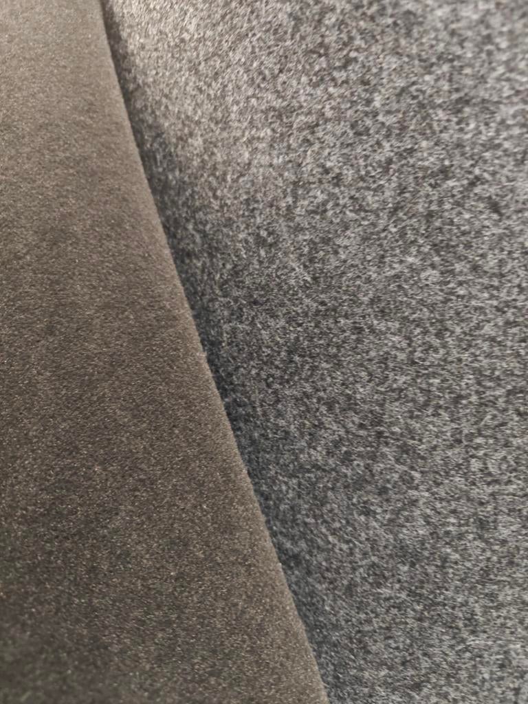 Goedkoop TAPIJT 200 cm breed met vilt onderlaag, Huis en Inrichting, Stoffering | Vloerbedekking, Ophalen