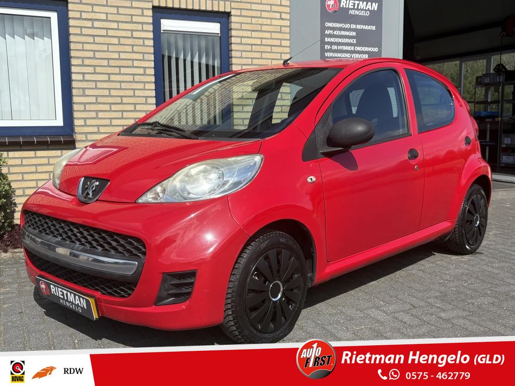 Peugeot 107 1.0-12V XR NAVI-ALL SEASON-NIEUW APK (bj 2009), Gebruikt, 4 stoelen, 68 pk, Bedrijf