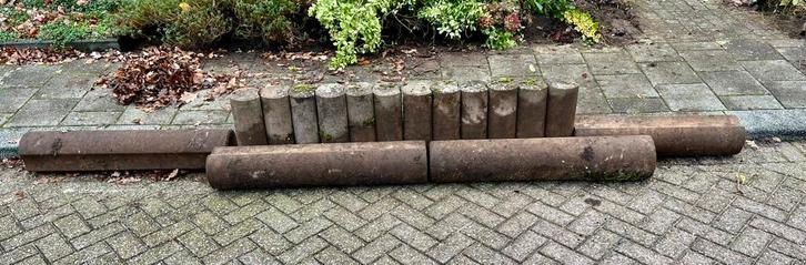 Betonnen paaltjes / bandjes voor tuin of oprit, Tuin en Terras, Bielzen en Borders, Gebruikt, Blok, Beton, Minder dan 25 cm, Minder dan 100 cm