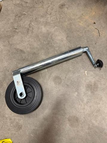 Nieuw Neuswiel Aanhangwagen beschikbaar voor biedingen