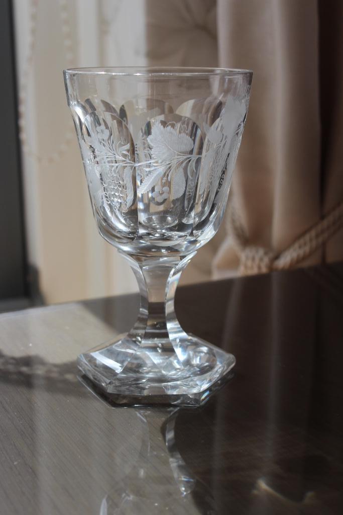 Antiek Frans gegraveerd kristallen bokaal 1850-1880, Antiek en Kunst, Antiek | Glas en Kristal, Ophalen of Verzenden