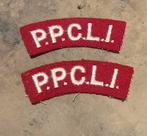 PPCLI canadese schouder titels ww2, Ophalen of Verzenden, Landmacht, Amerika, Embleem of Badge