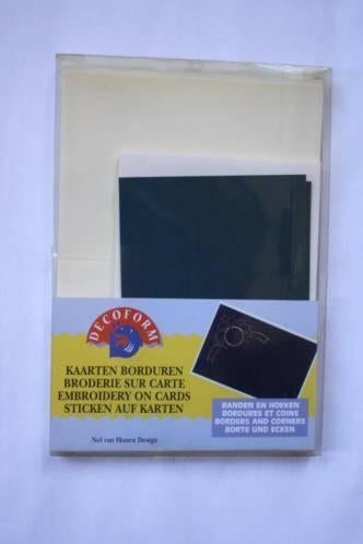 Decoform Borduurpakket kaarten randen en hoeken, Hobby en Vrije tijd, Kaarten | Zelf maken, Ophalen of Verzenden, Nieuw, Overige thema's