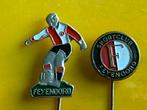 2x voetbal speldje Feyenoord voetbalclub, Verzamelen, Speldjes, Pins en Buttons, Ophalen of Verzenden, Gebruikt, Sport, Speldje of Pin